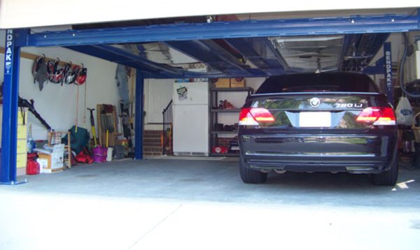 BendPak HD-9SWX 9,000-lb. Capacity Super Wide 82" Rise Car Stacker Parking Lift - Image 2