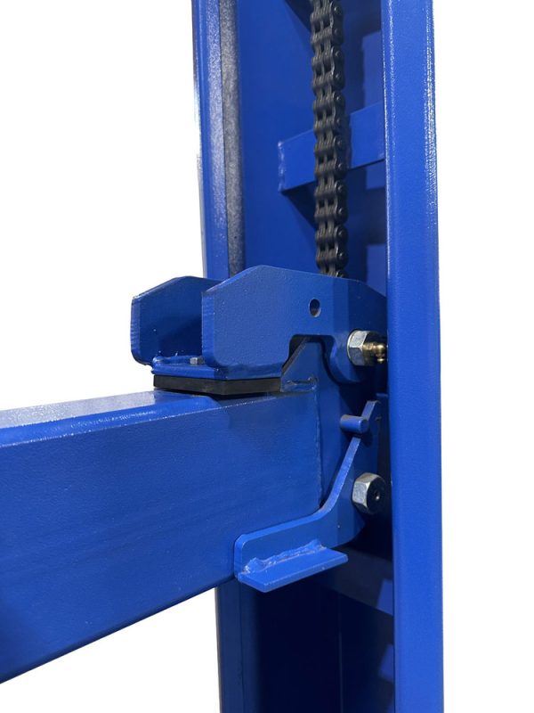 Tuxedo FP14K 14,000 lb Chain Driven 4 Post Service Lift - Image 3