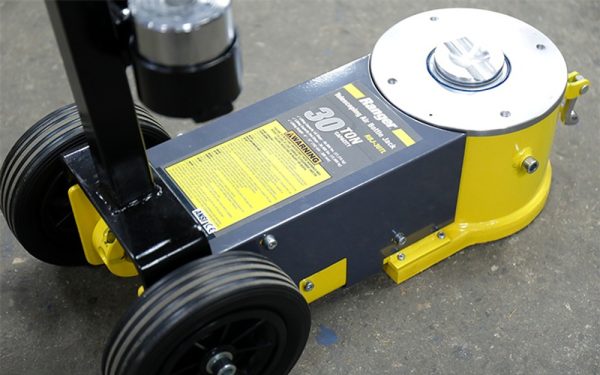 Ranger RBJ-30TL 30-Ton Capacity Telescoping Air Bottle Jack - Image 7
