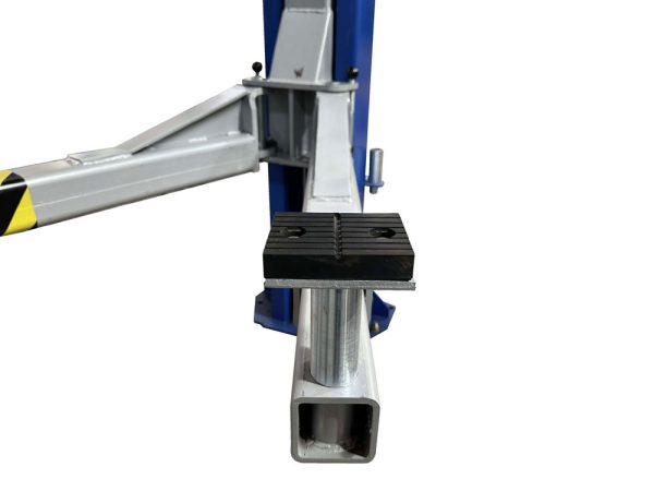 Tuxedo TP12KC-D 12,000 lb 2 Post Lift - Direct Drive - Image 4